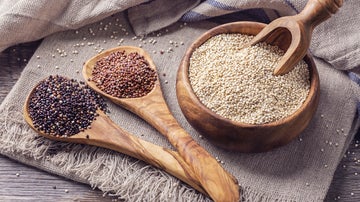 Semillas de lino, quinoa, espirulina… ¿Cómo puedo incorporar superalimentos a mi dieta?