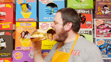 McMenamin, el dueño de Simply Crispy con una de sus creaciones.