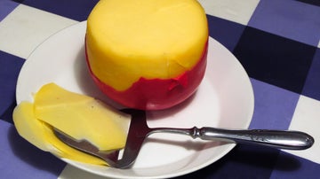 Un queso Edam inocente, en apariencia, pero adictivo...