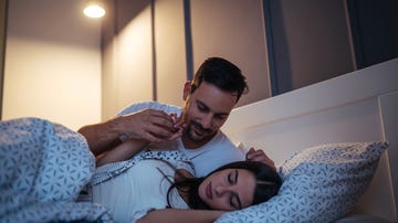 Pareja en la cama