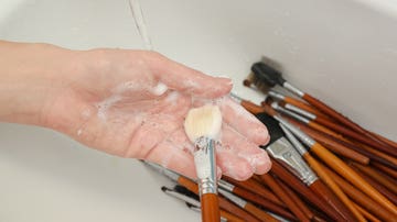 Lavado de brochas